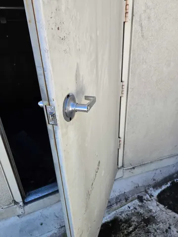 Commercial Grade Door Knob Replacement — completed